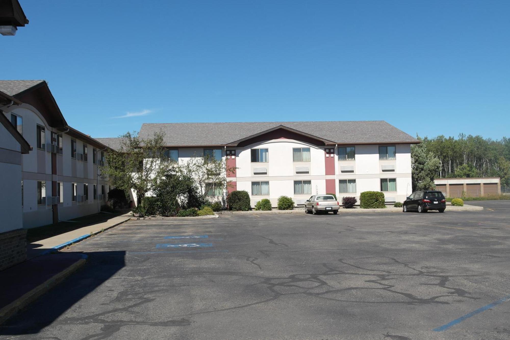 Super 8 By Wyndham Bemidji Mn Hotel Buitenkant foto