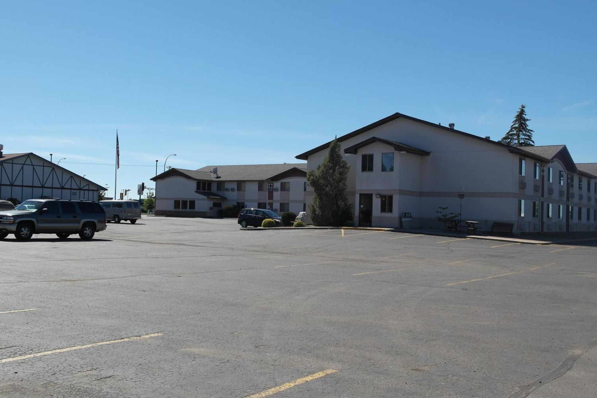 Super 8 By Wyndham Bemidji Mn Hotel Buitenkant foto